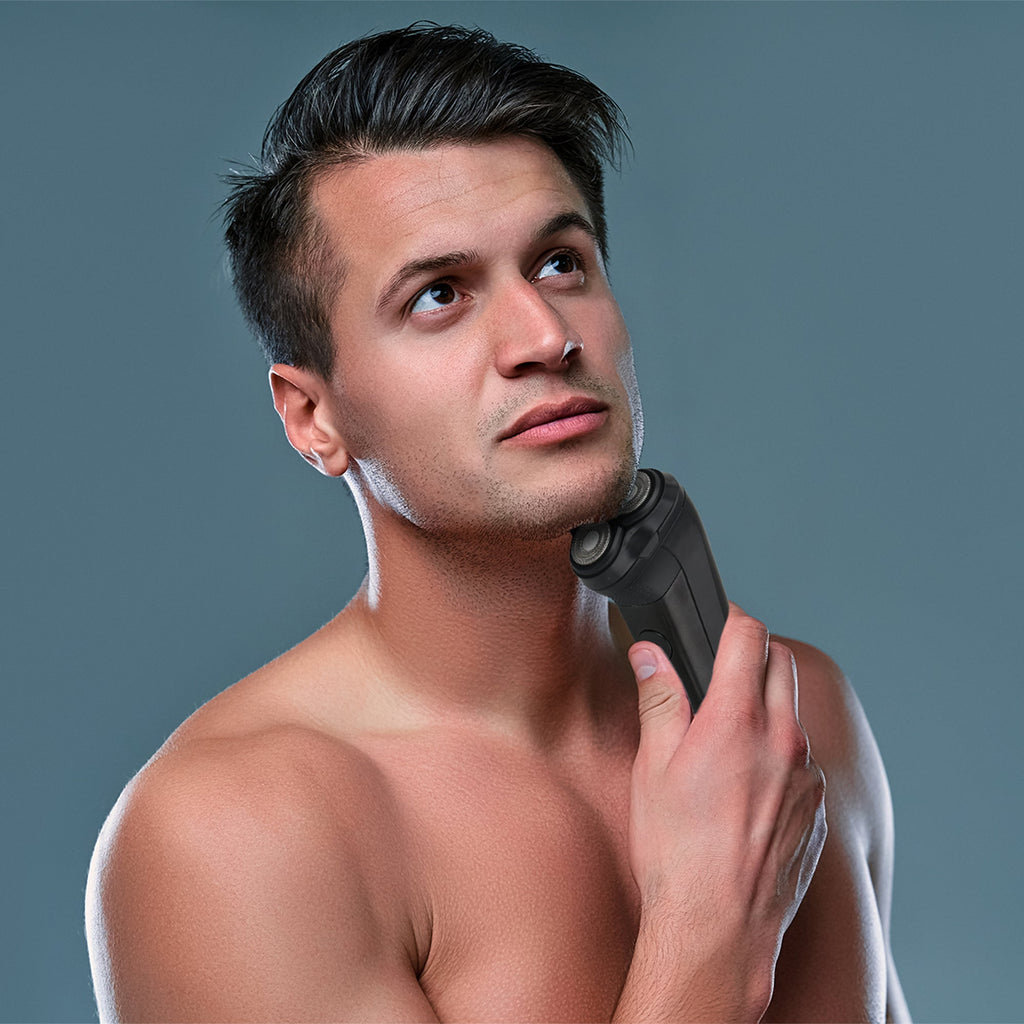Ultimate Men's Grooming Bundle - Rechargeable Electric Shaver & Premium Men's Shaving Kit